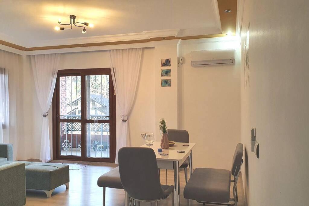2+1 Apartm With Garden + Balcony , At Ladies Beach كوشاداسيه المظهر الخارجي الصورة