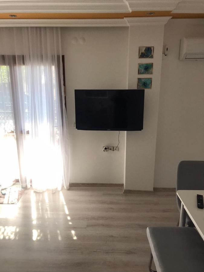 2+1 Apartm With Garden + Balcony , At Ladies Beach كوشاداسيه المظهر الخارجي الصورة